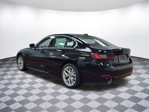 Used 2025 BMW 330i xDrive Sedan w/ Convenience Package image 3