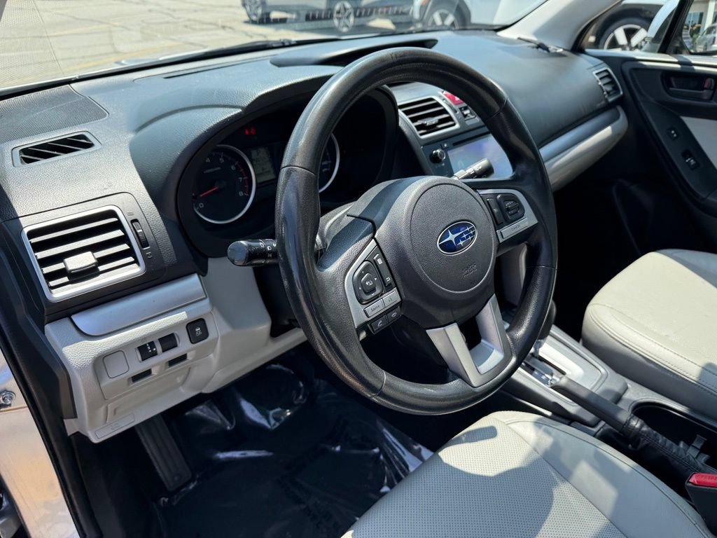 Used 2018 Subaru Forester 2.5i Premium w/ All-Weather Package AWD/4WD image 19