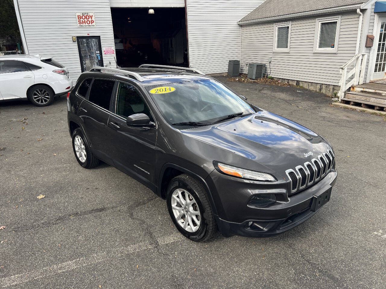 Used 2014 Jeep Cherokee Latitude w/ Comfort/Convenience Group AWD/4WD image 5