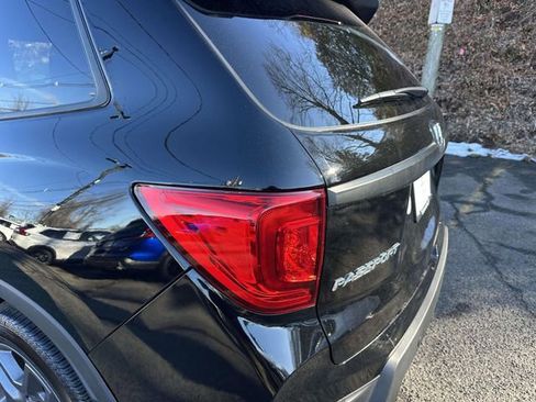 Certified 2023 Honda Passport EX-L image 9