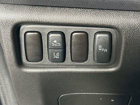 Used 2025 Mitsubishi Outlander Sport AWD image 10