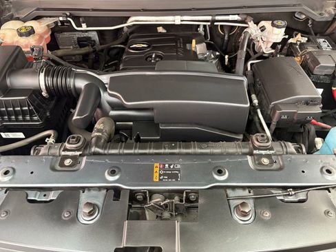 Used 2020 Chevrolet Colorado W/T w/ WT Convenience Package image 28