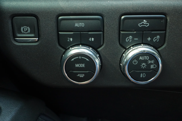 Used 2024 GMC Sierra 1500 Elevation AWD/4WD image 15