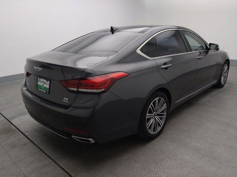 Used 2018 Genesis G80 3.8 w/ Option Group 02 image 10
