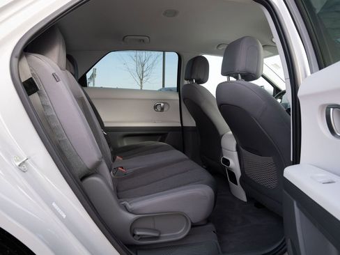 Certified 2024 Hyundai Ioniq 5 SEL image 16