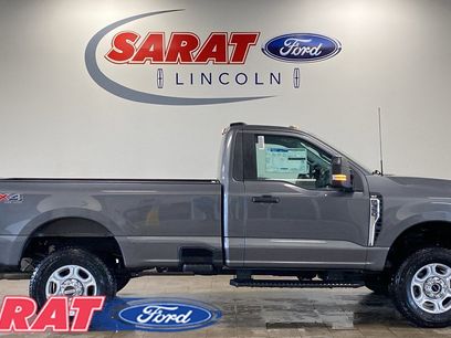 New 2025 Ford F350 XLT w/ FX4 Off-Road Package