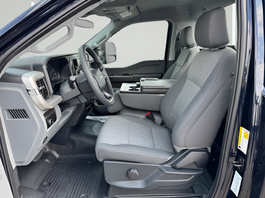 Used 2025 Ford F350 XL w/ 360-Degree Camera Package RWD image 10