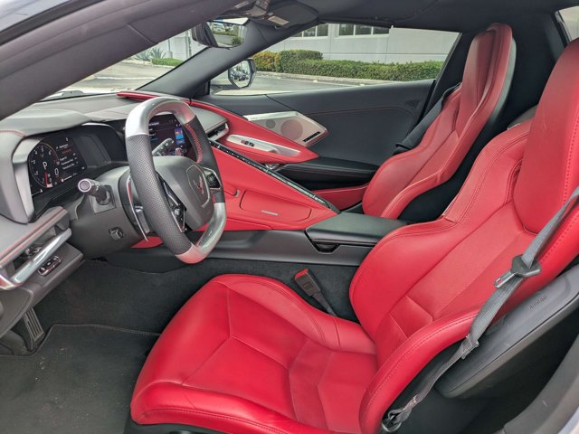 Used 2024 Chevrolet Corvette Stingray Preferred Conv w/ 2LT RWD image 17