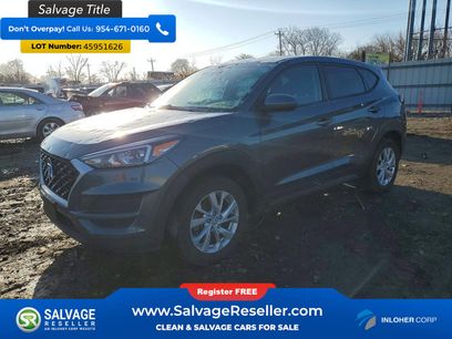 Used 2021 Hyundai Tucson SE w/ Cargo Package
