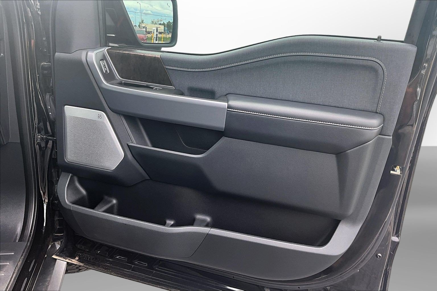 Used 2021 Ford F150 Lariat w/ Equipment Group 502A High AWD/4WD image 26