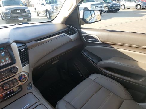 Used 2018 GMC Yukon Denali w/ Denali Ultimate Package image 11