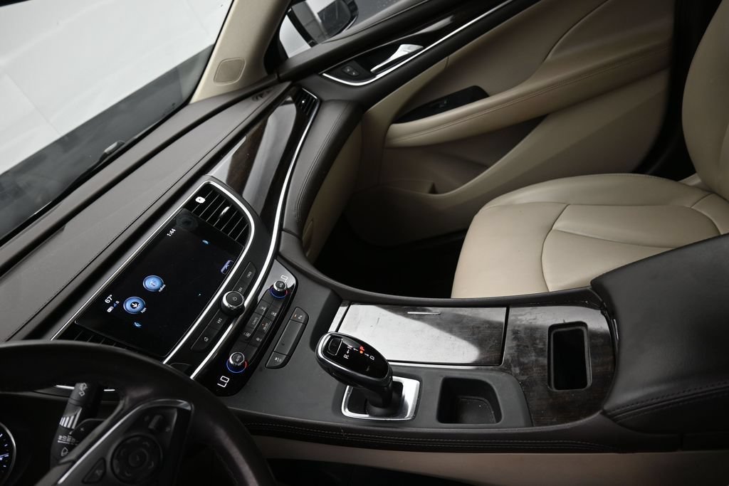 Used 2017 Buick LaCrosse Preferred FWD image 17