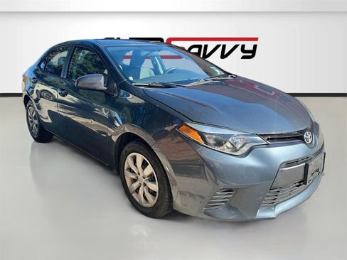 Used 2016 Toyota Corolla LE image 1