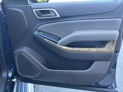 Used 2017 GMC Yukon XL Denali w/ Open Road Package image 27