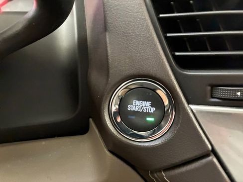 Used 2018 Chevrolet Tahoe Premier image 29