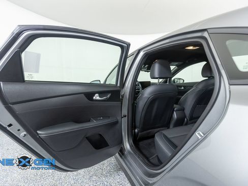 Used 2023 Kia Forte GT-Line w/ GT-Line Technology Package FWD image 25