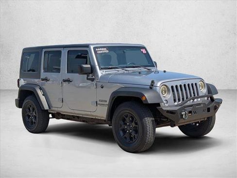 Used 2016 Jeep Wrangler Unlimited Sport w/ Connectivity Group image 3