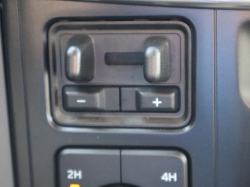 Used 2024 Ford F150 Lariat w/ Tow/Haul Package image 28