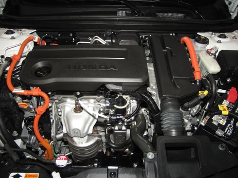 Certified 2024 Honda Accord Sport image 22