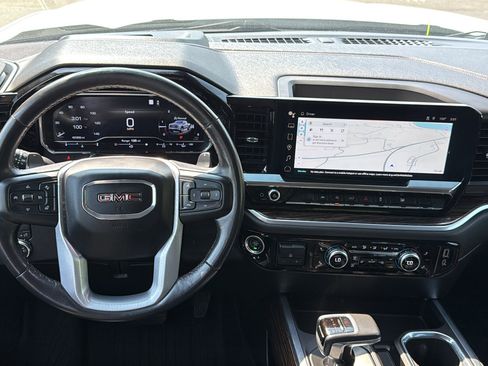 Used 2022 GMC Sierra 1500 Elevation w/ LPO, Elevation Black Package AWD/4WD image 28