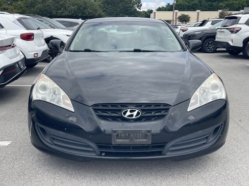 Used 2012 Hyundai Genesis 2.0T RWD image 3