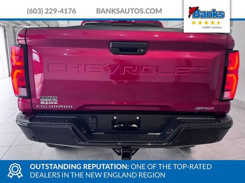 Certified 2024 Chevrolet Colorado ZR2 w/ Safety Package AWD/4WD image 7