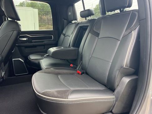 Used 2024 RAM 2500 Laramie w/ Night Edition image 36