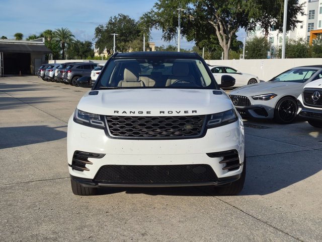 Used 2019 Land Rover Range Rover Velar R-Dynamic SE AWD/4WD image 2