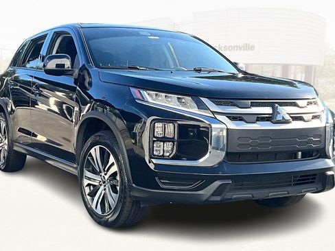 Used 2022 Mitsubishi Outlander Sport ES image 3