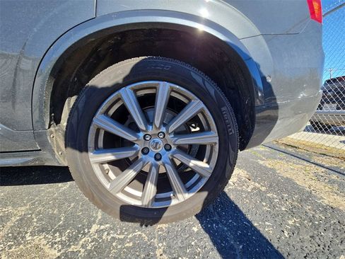 Used 2020 Volvo XC90 T6 Inscription w/ Protection Package Premier image 7