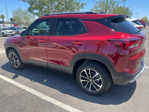 Used 2025 Chevrolet TrailBlazer LT w/ Convenience Package FWD image 33