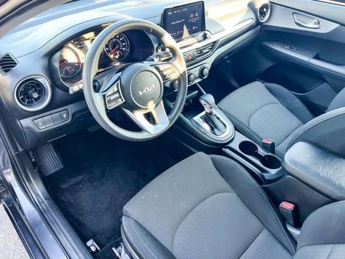 Certified 2022 Kia Forte LXS image 42
