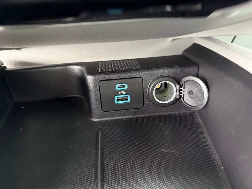 Used 2023 Ford Escape Active w/ Tech Pack #1 AWD/4WD image 27