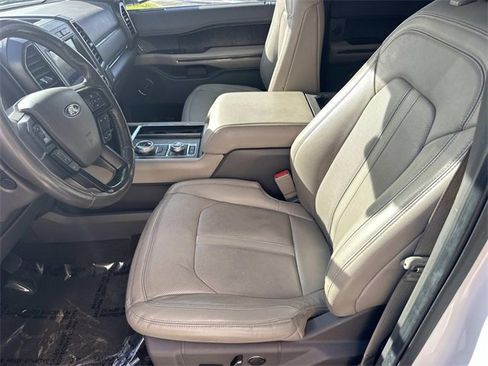 Used 2020 Ford Expedition Limited w/ Equipment Group 302A image 17