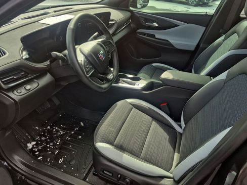 Used 2025 Buick Envista Preferred w/ Convenience I Package image 18
