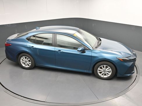 Certified 2025 Toyota Camry LE image 34