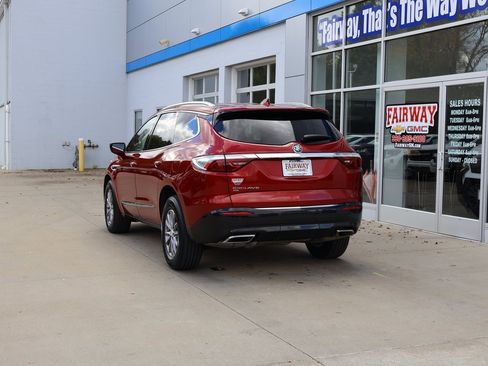 Certified 2024 Buick Enclave Premium image 8