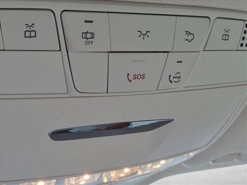 Used 2021 Mercedes-Benz E 350 Sedan image 12