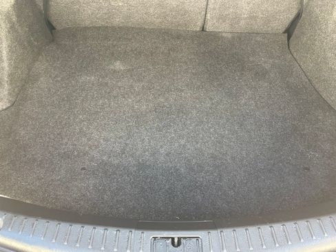 Used 2010 MAZDA MAZDA3 i Sport FWD image 18