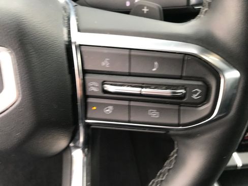 Certified 2025 GMC Acadia Elevation image 33