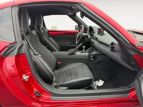 New 2026 MAZDA MX-5 Miata RF Club RWD image 19