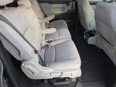 Used 2019 Honda Odyssey EX image 19