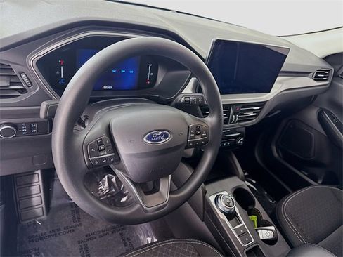 Used 2025 Ford Escape Active w/ Tech Pack #1 image 9