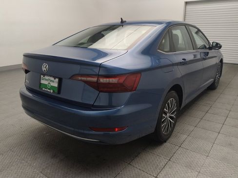Used 2021 Volkswagen Jetta R-Line FWD image 9