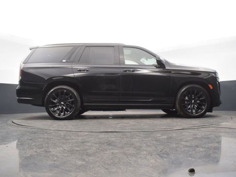 Certified 2024 Cadillac Escalade Sport Platinum w/ LPO, ONYX Package image 50