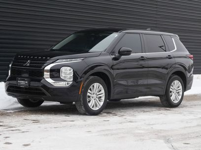 Used 2024 Mitsubishi Outlander ES