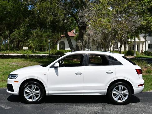 Used 2018 Audi Q3 2.0T Premium Plus w/ Premium Plus Package AWD/4WD image 3