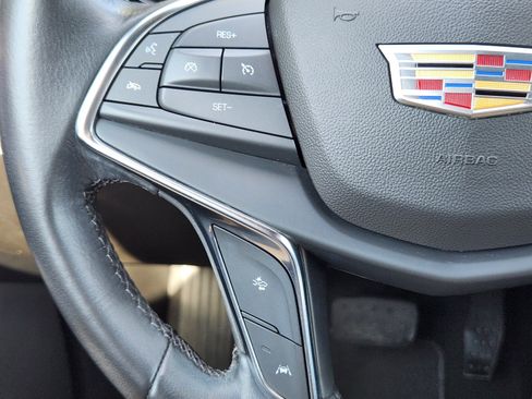 Used 2023 Cadillac XT5 Luxury FWD image 21