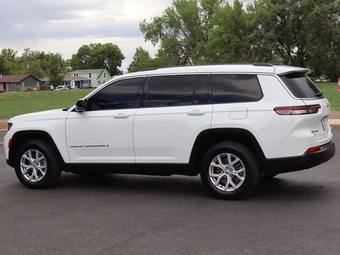 Used 2021 Jeep Grand Cherokee L Limited AWD/4WD image 8