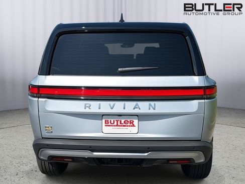 Used 2024 Rivian R1S Adventure Quad AWD/4WD image 5